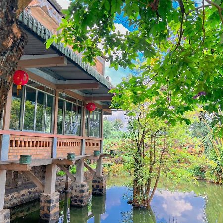Homestay Tay Xa Trang Bom ภายนอก รูปภาพ