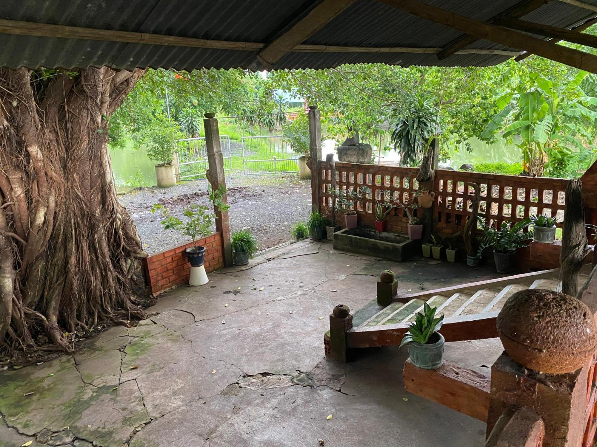 Homestay Tay Xa Trang Bom ภายนอก รูปภาพ